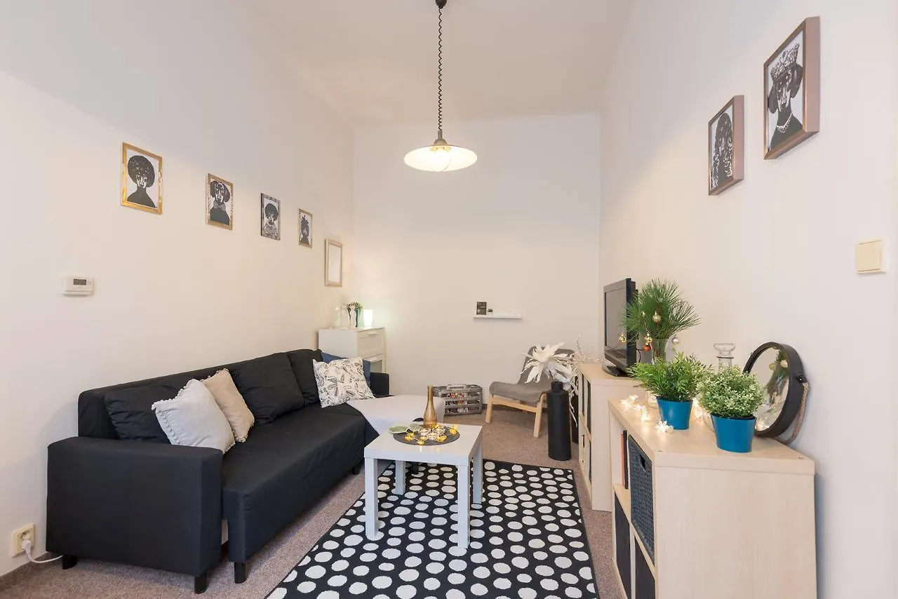 Prague Center Apartment Near Old Town Square By Easybnb